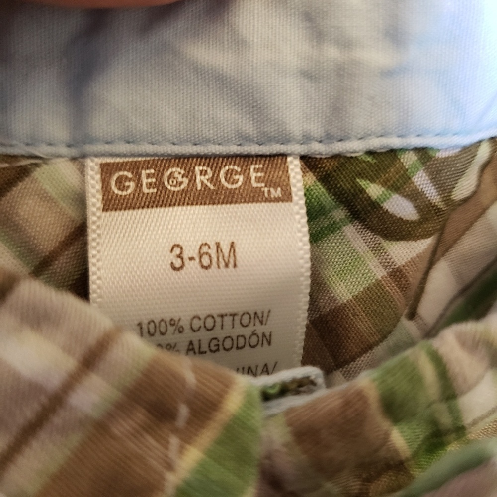Button up top - Picture 2 of 2